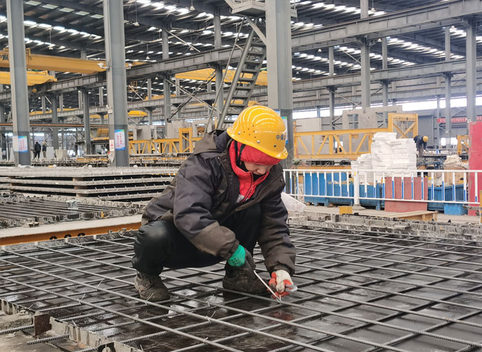 50封面.jpg 50封面.jpg