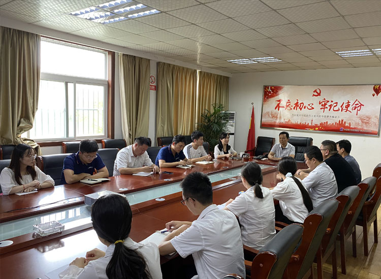 75封面.jpg 75封面.jpg