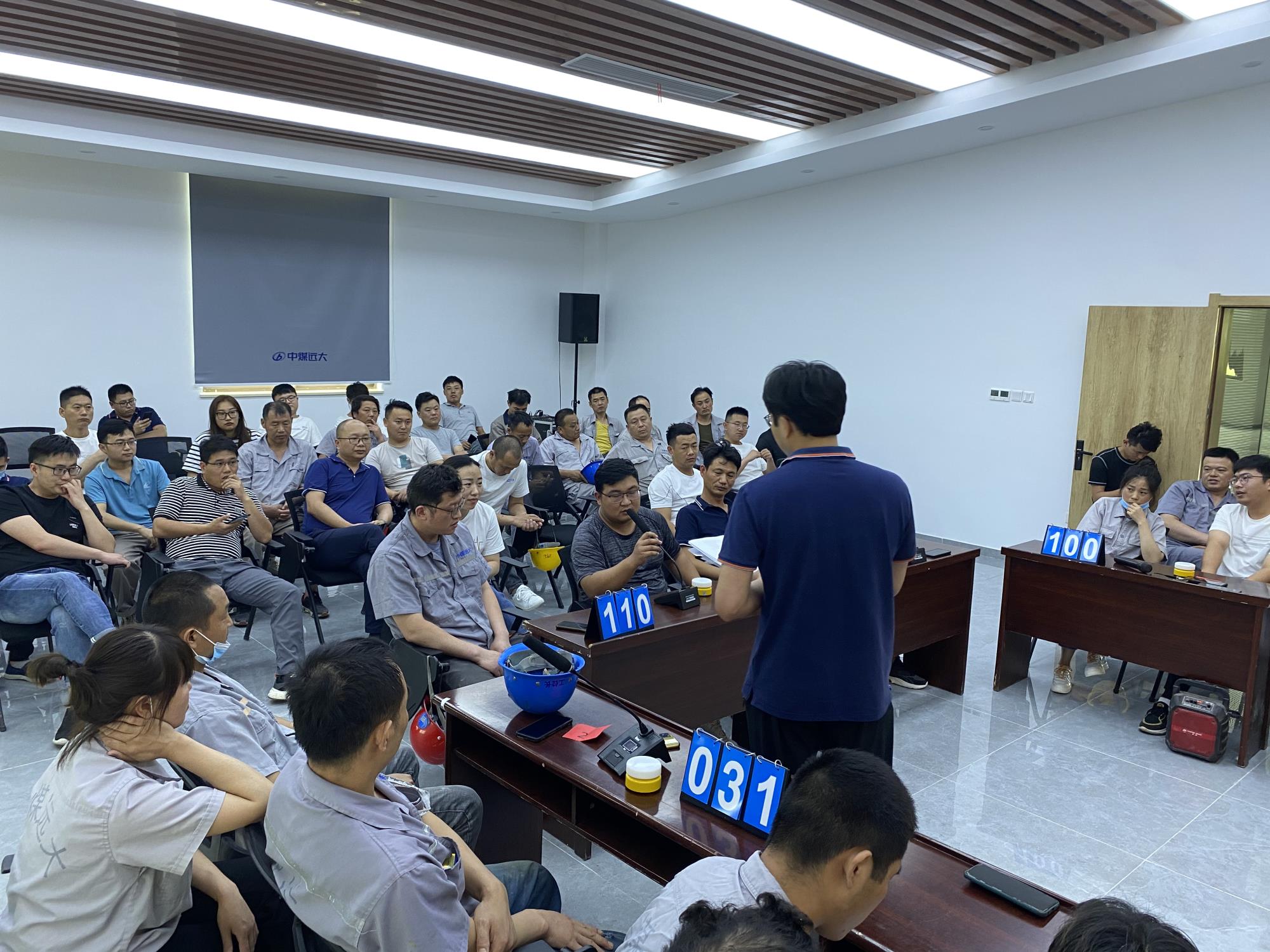 7b0bc48ad6a90d715bfd52098394ab9.jpg 7b0bc48ad6a90d715bfd52098394ab9.jpg